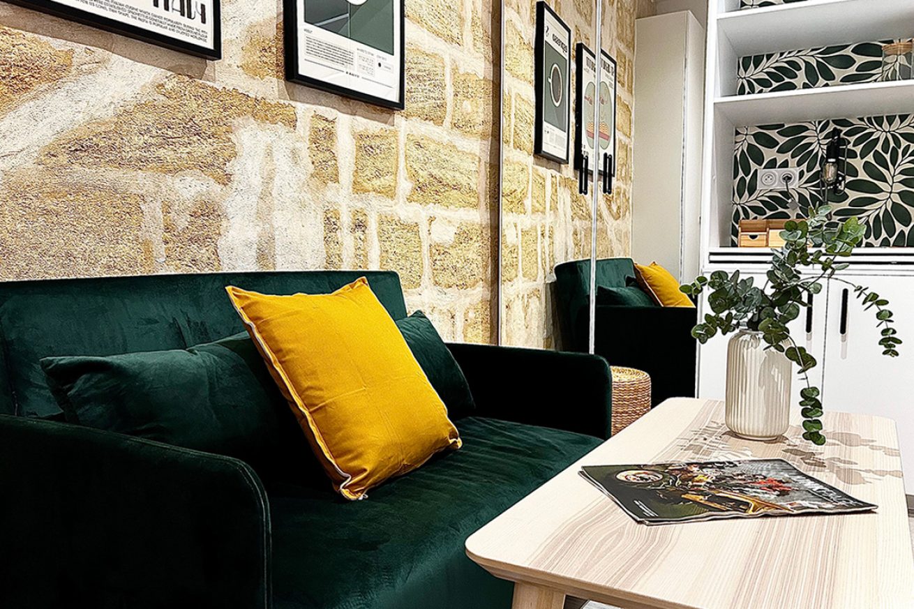 Restructuration et division d'un immeuble en 3 studios pour location étudiante - agencements sur-mesure intelligents